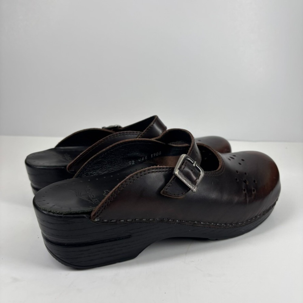 Dansko Merrie Women's US 11.5–12/42 Brown Leather Mary Jane Comfort Buckle Clogs - Picture 12 of 16